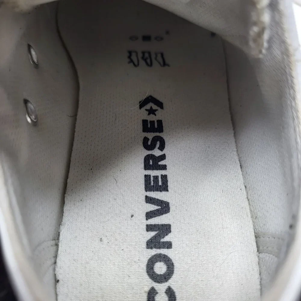 CONVERSE ALL STAR CHUCK TAYLOR LOW TOP‎ SNEAKERS MEN'S 4 WOMEN 6